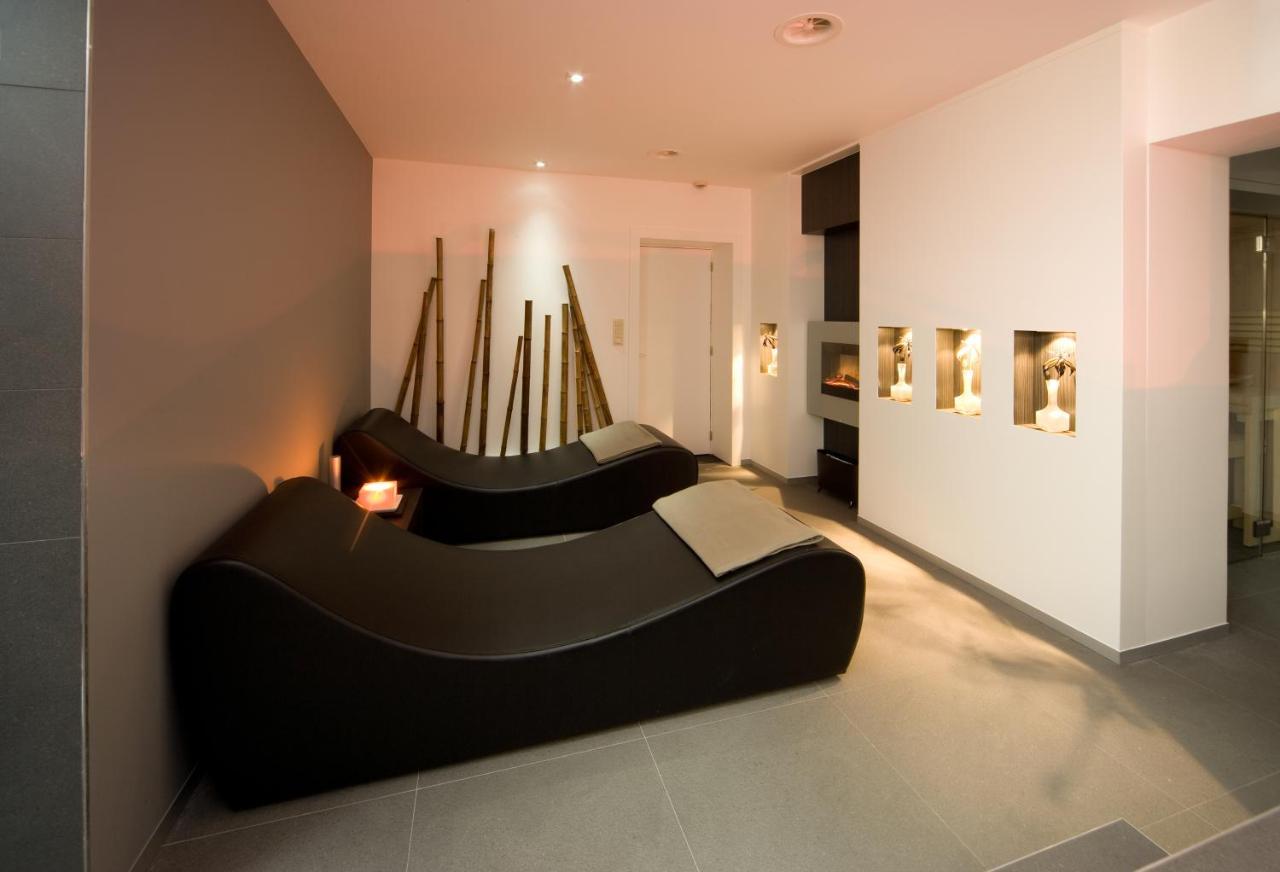 Residentie Alfa Inn*** บลังเคนเบอร์เก ภายนอก รูปภาพ