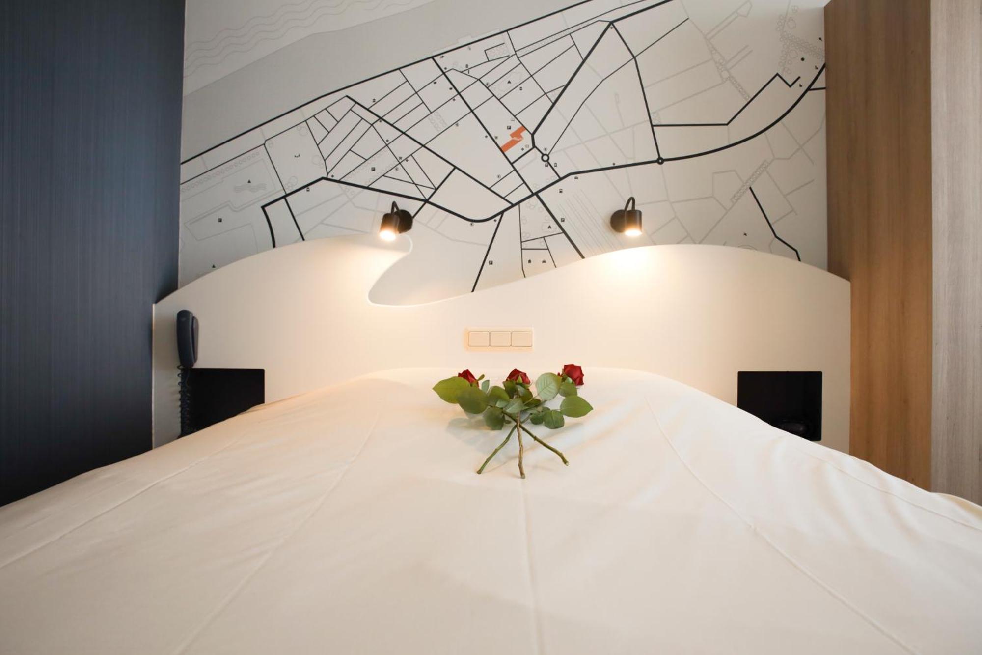 Residentie Alfa Inn*** บลังเคนเบอร์เก ภายนอก รูปภาพ