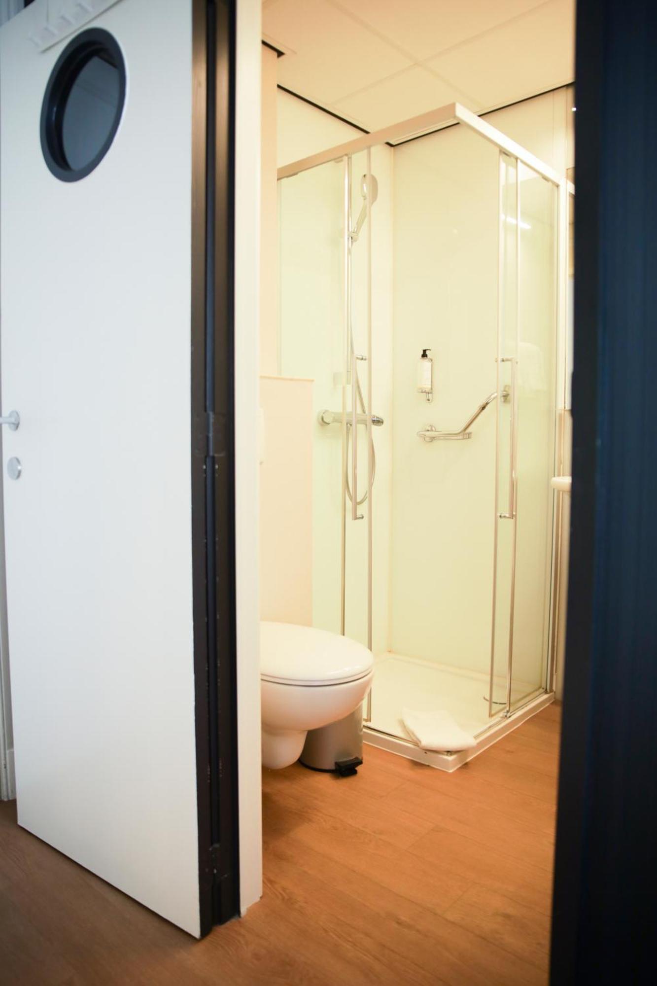 Residentie Alfa Inn*** บลังเคนเบอร์เก ภายนอก รูปภาพ