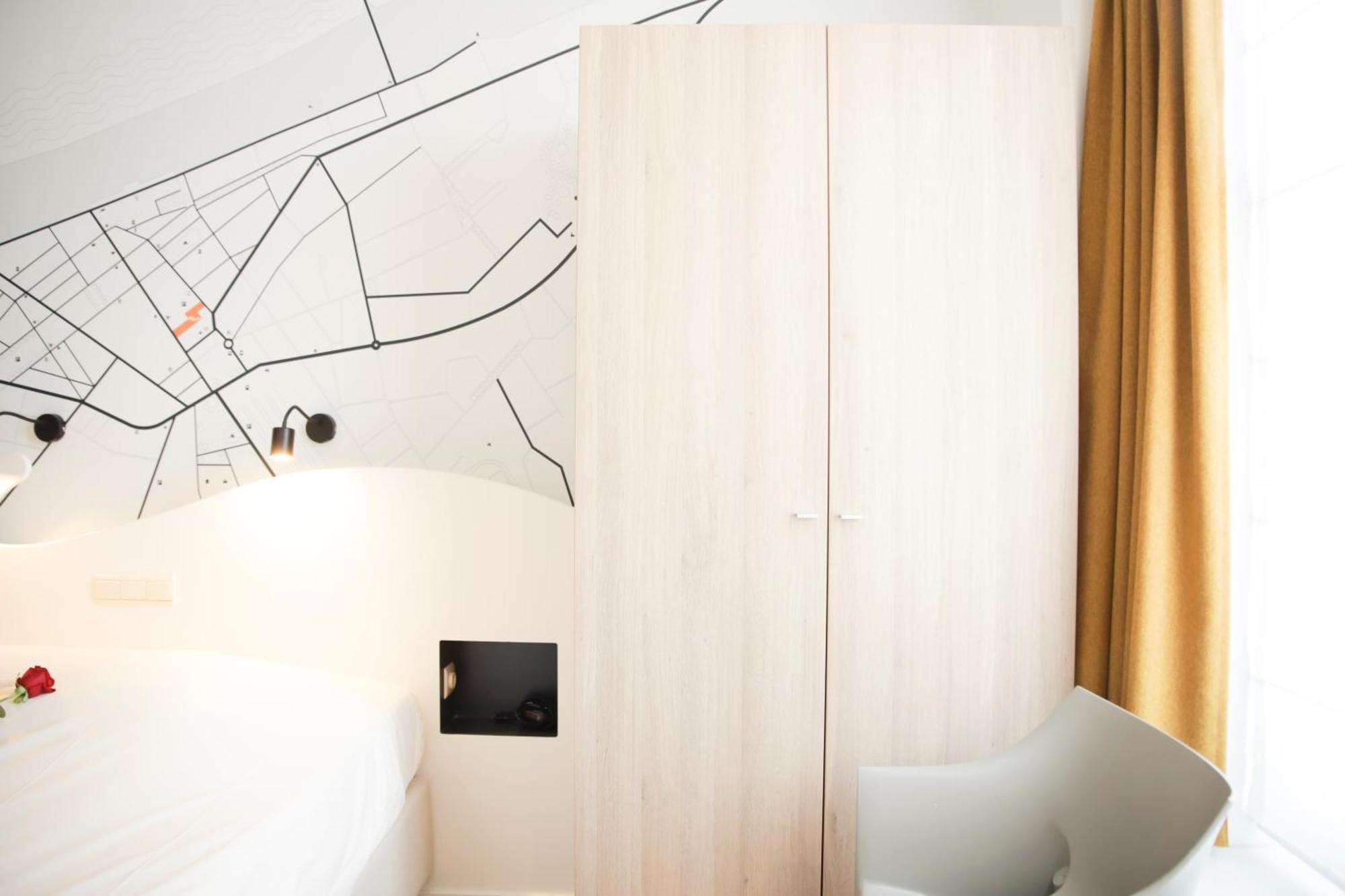 Residentie Alfa Inn*** บลังเคนเบอร์เก ภายนอก รูปภาพ