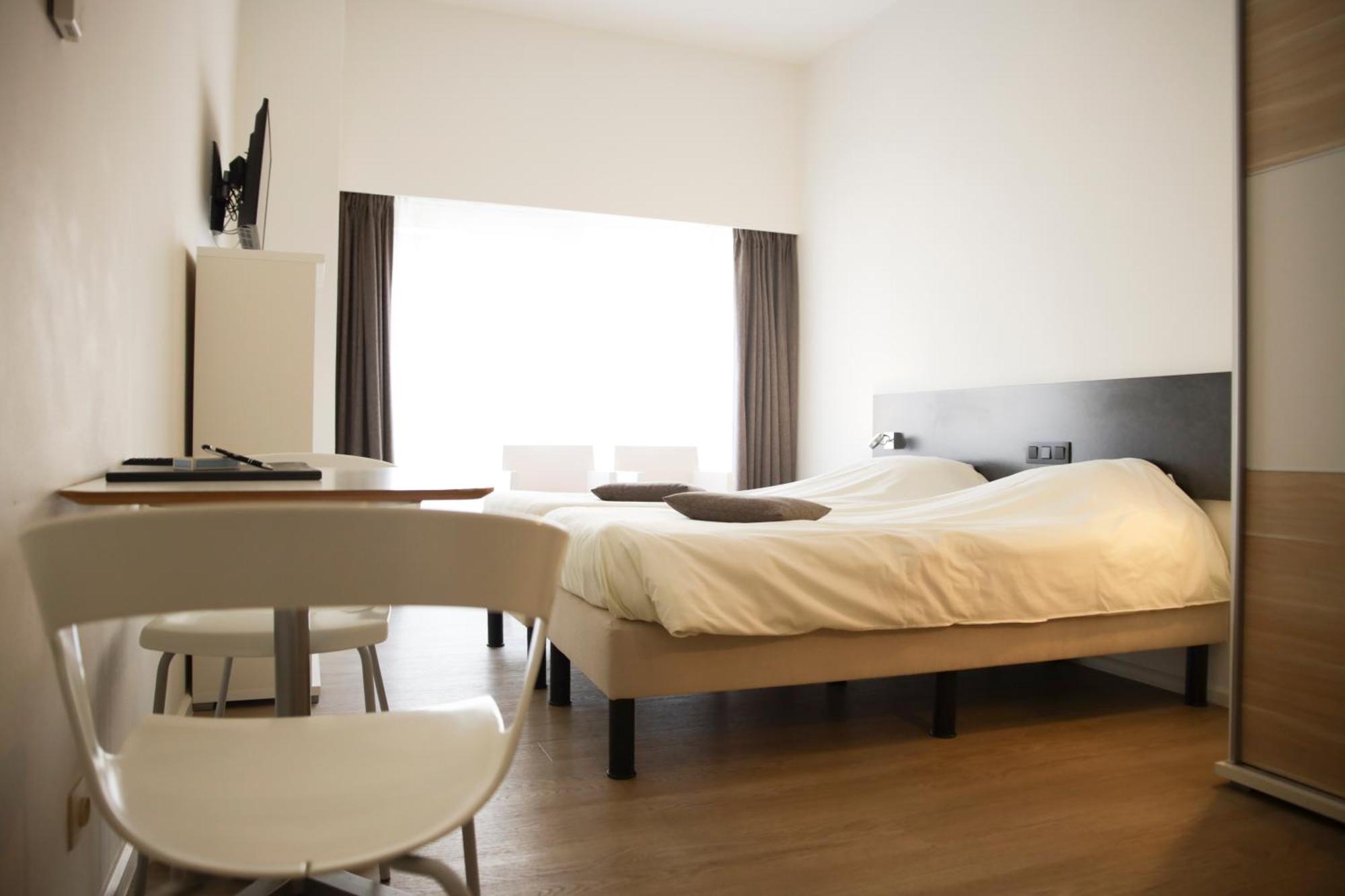 Residentie Alfa Inn*** บลังเคนเบอร์เก ภายนอก รูปภาพ