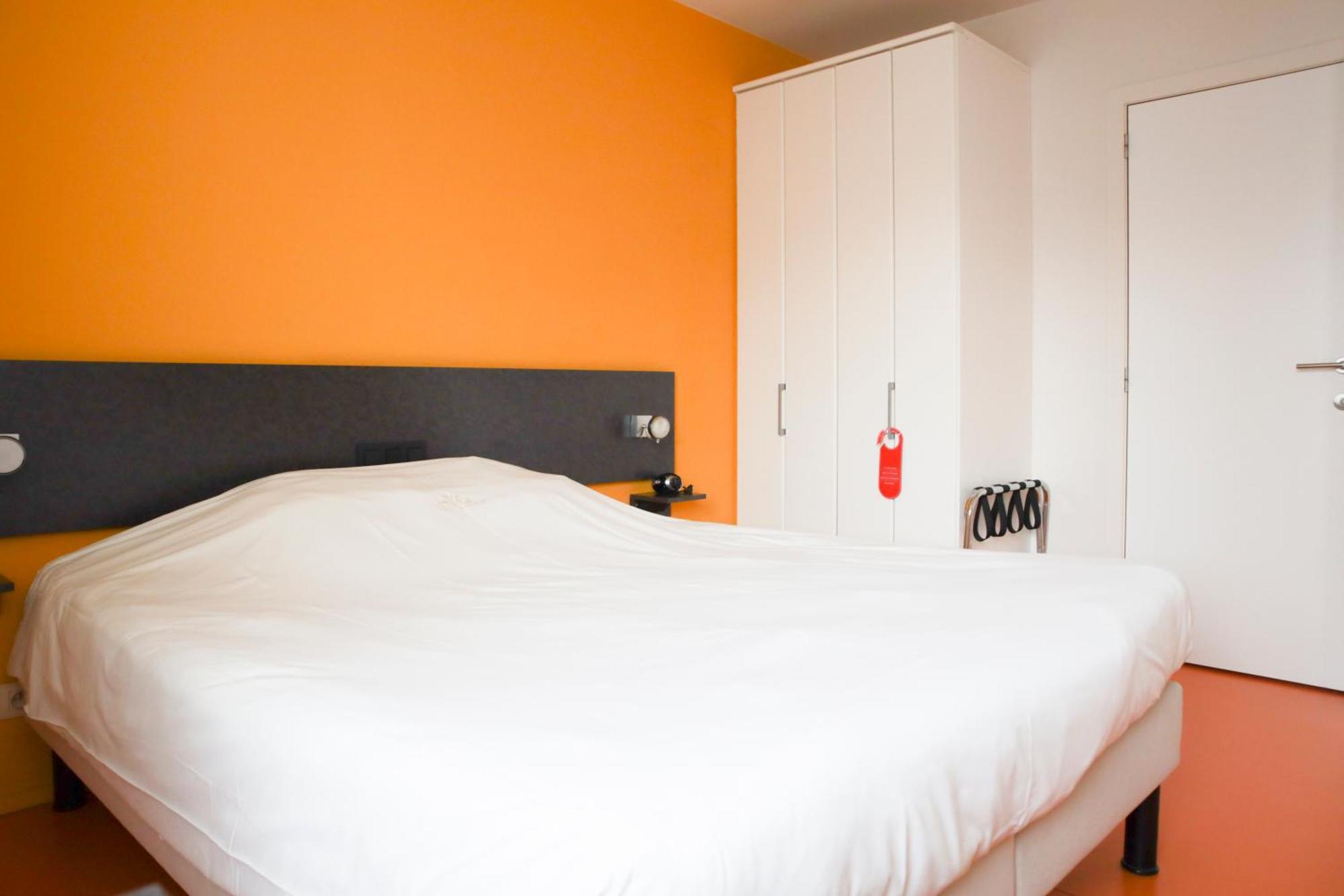 Residentie Alfa Inn*** บลังเคนเบอร์เก ภายนอก รูปภาพ